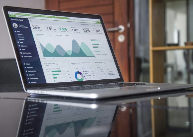 Front-Page Forecasts for Executives to Drive Faster Decisions