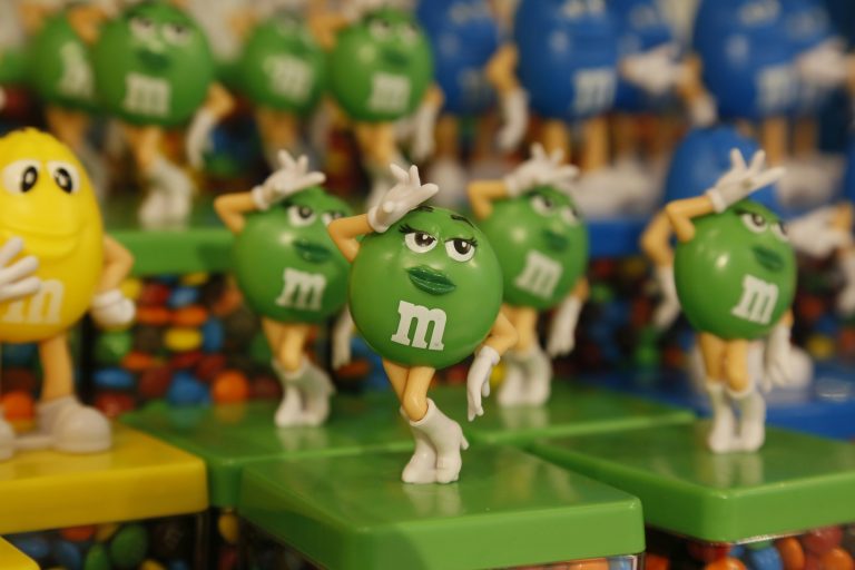 Key Mergers and Deals for Leaders to Guide Strategic Growth