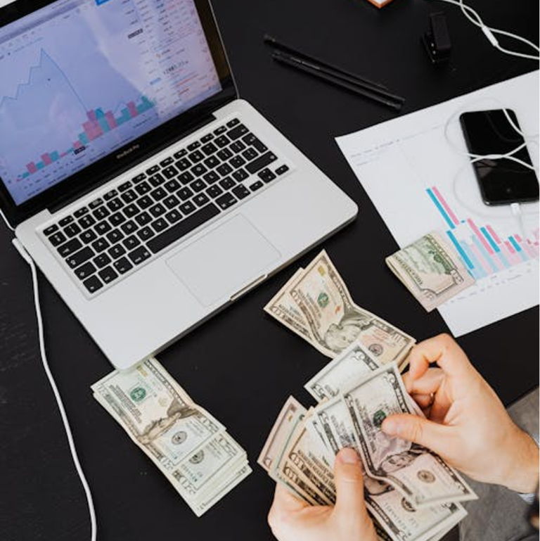Does Your Profit “Fit” Your Business? Here’s The Pros and Cons of Your Current Earnings