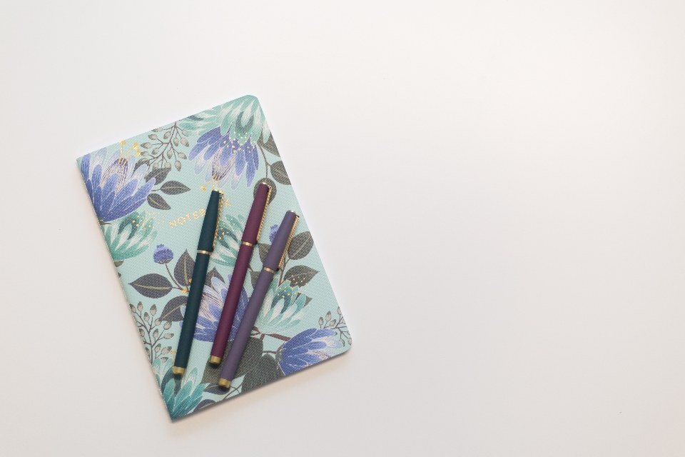 Journal Desk